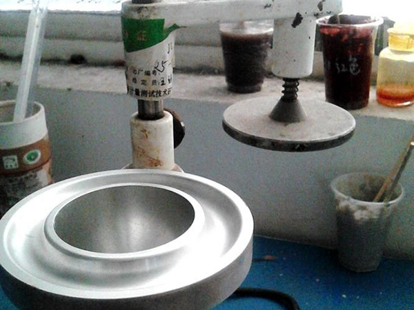 监测仪器
